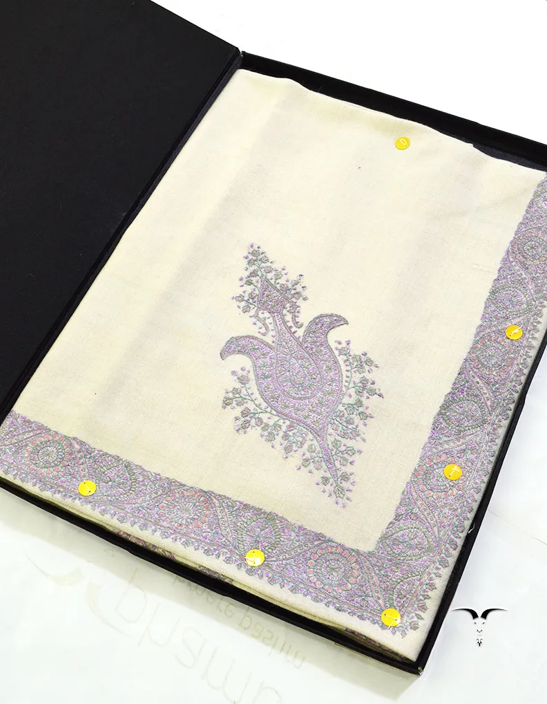 Mussar Rumaal Small Naqsha White RS00266
