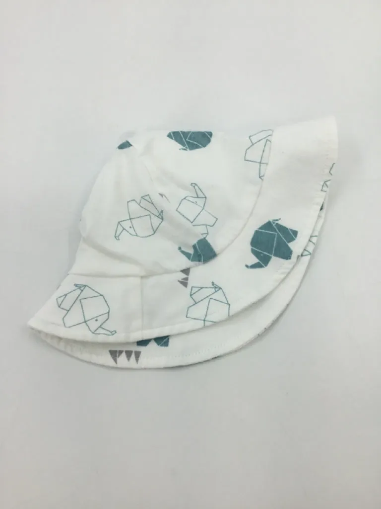Pure Born Child Size 24 Months White Animal Print Hats - boys