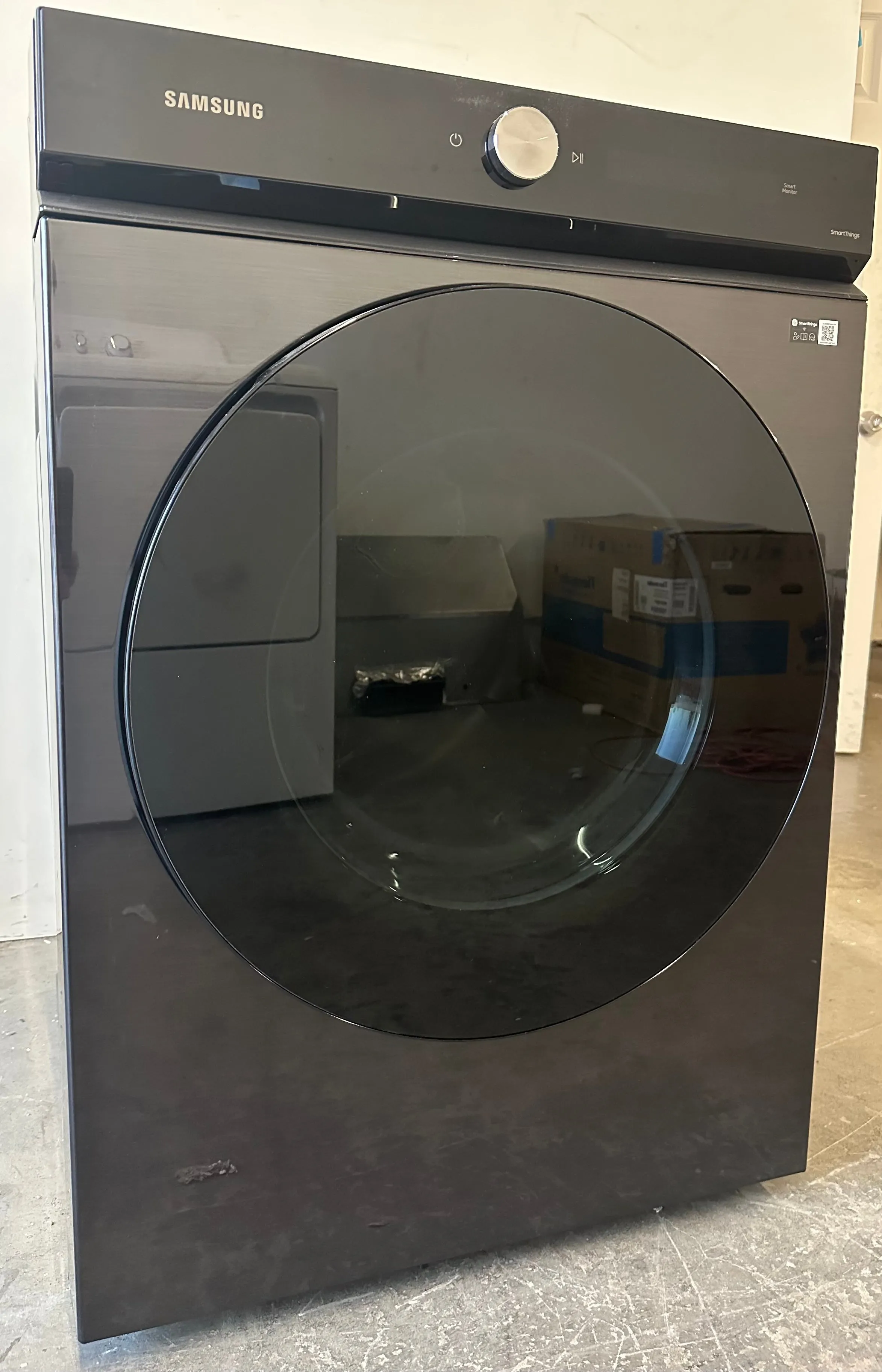 Samsung DVG53BB8700V 27 Inch Smart Gas Dryer with 7.6 Cu.Ft. Capacity, 19 Dry Cycles, 14 Dry Options, 5 Temperature Settings, AI Smart Dial, Super Speed Dry, Steam Sanitize , ADA Compliant, and Energy Star Certified: Brushed Black