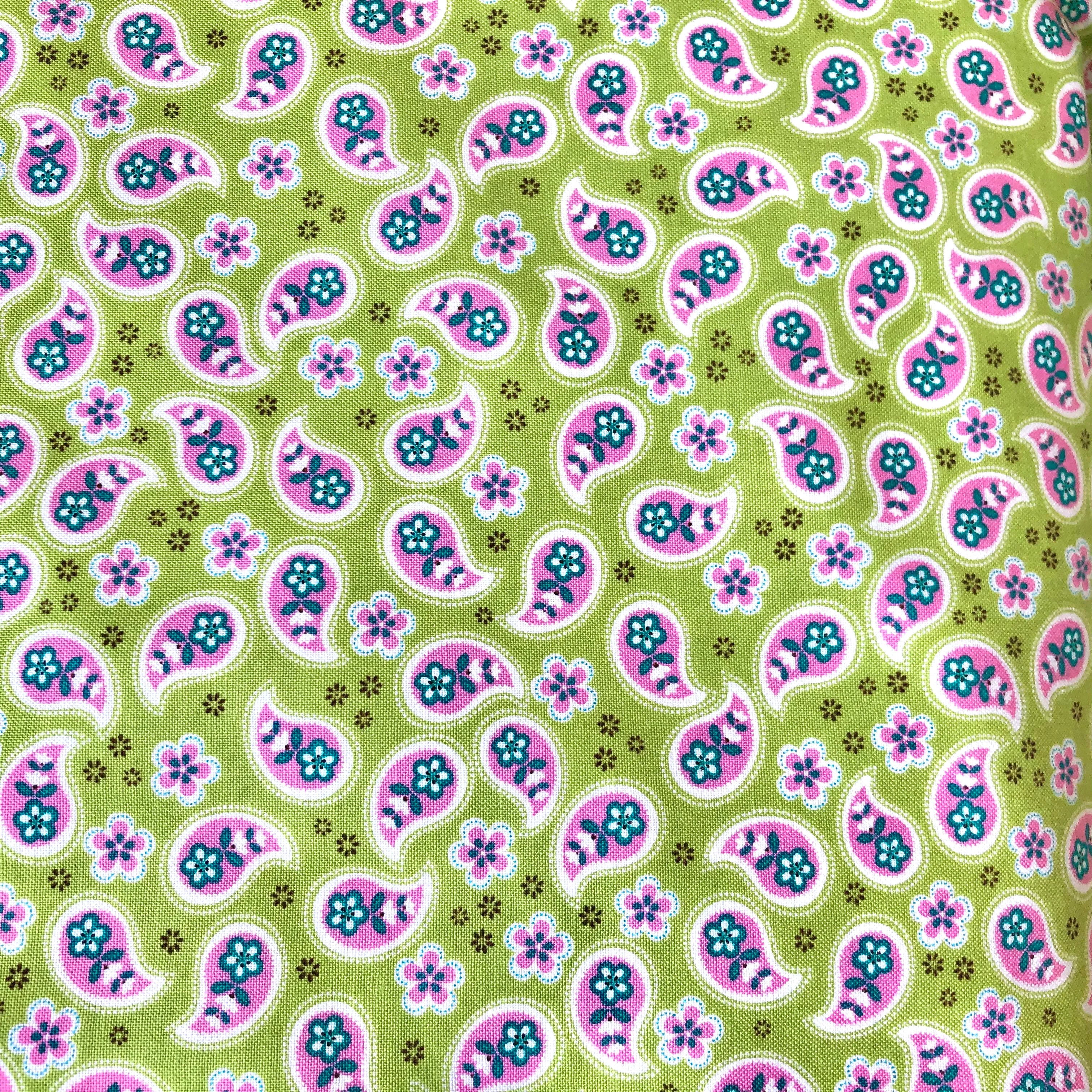 Tiny Paisley - Michael Miller - Half Yard
